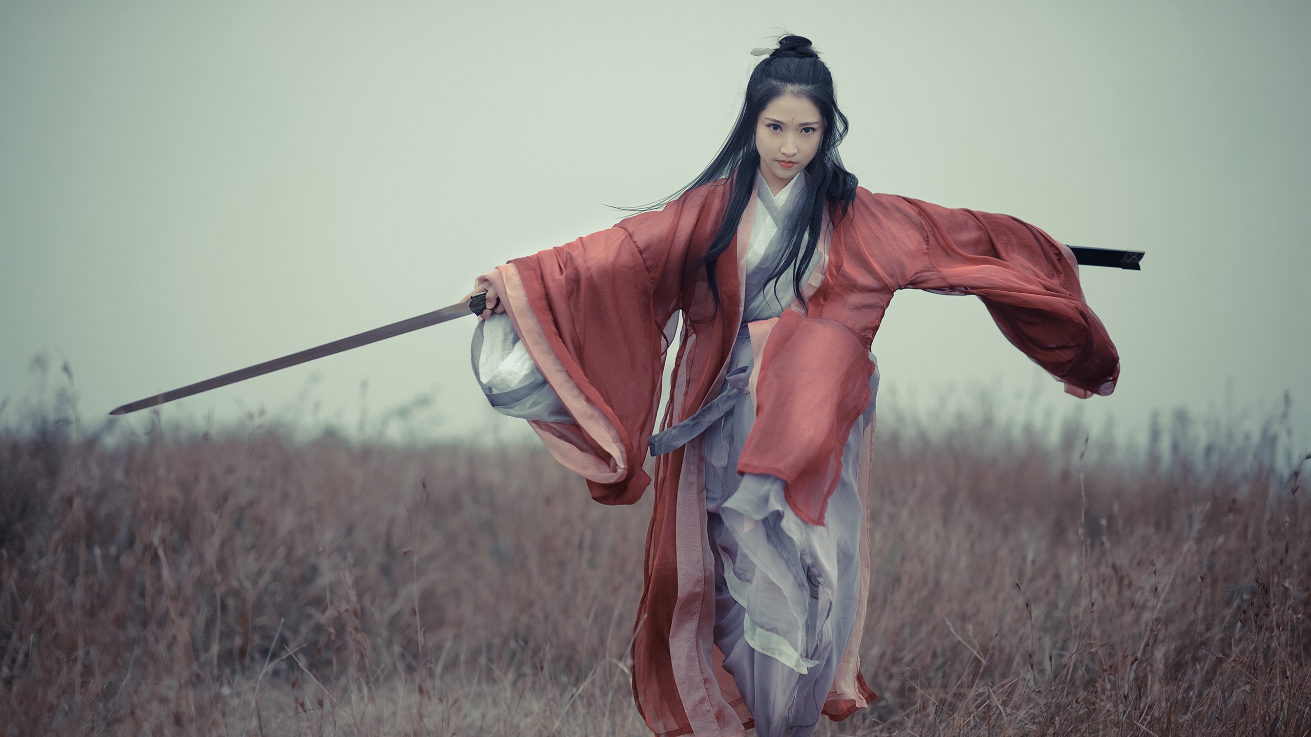 开云体育平台APP-从巴黎的征服到德甲的加冕，足球世界的双重征服